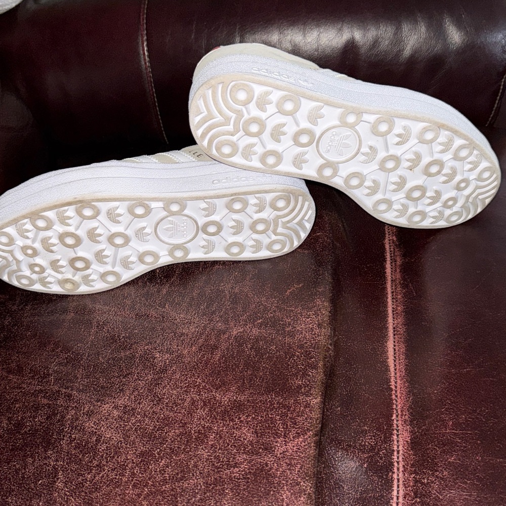 Adidas Bold Gazelle Cream shoes - Picture 10 of 10
